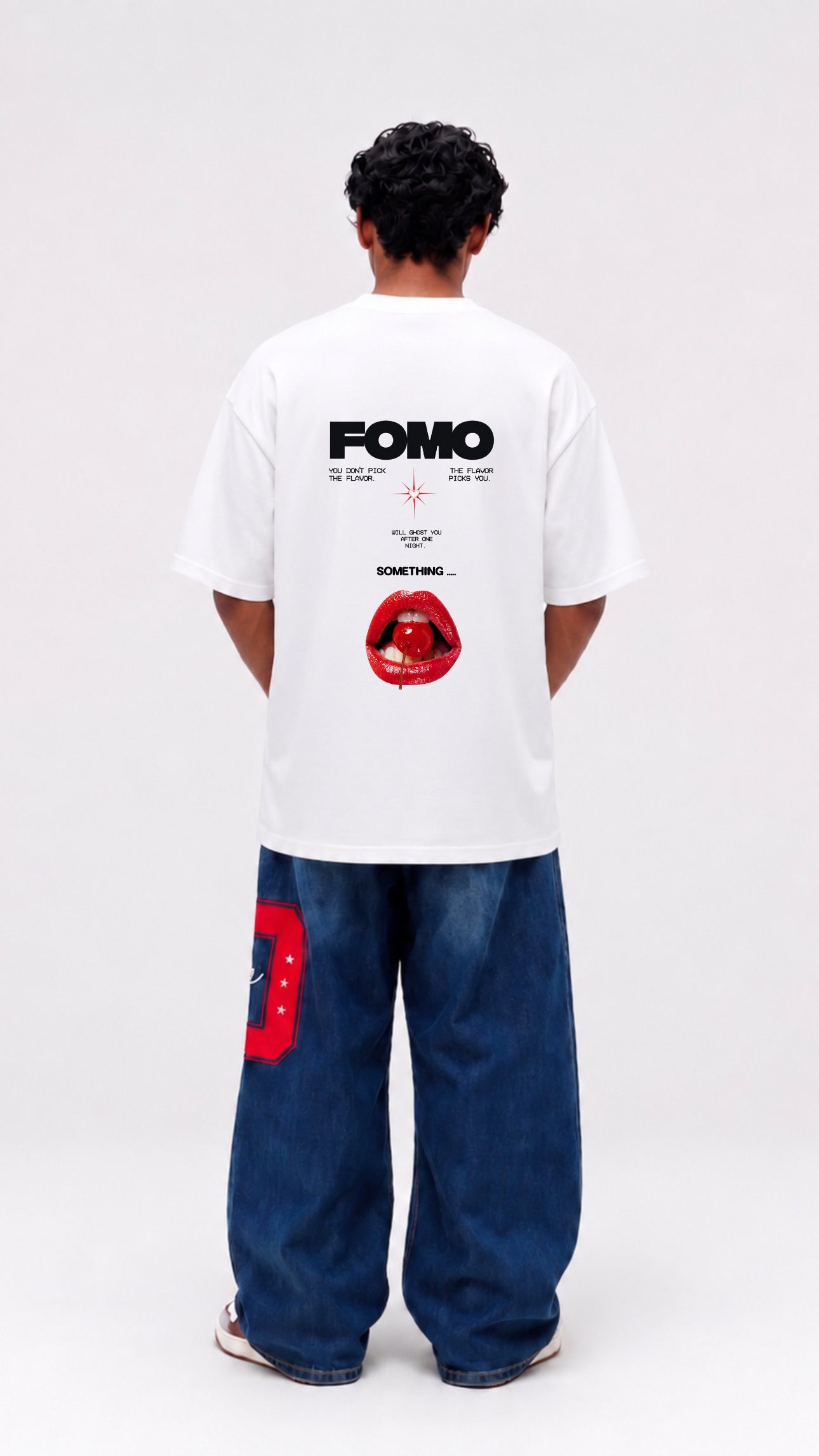 Cherry lips tee